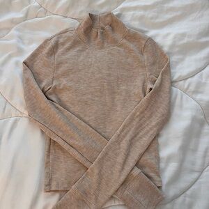 American Eagle Outfitters Women's Tan Ribbed Turtleneck Top